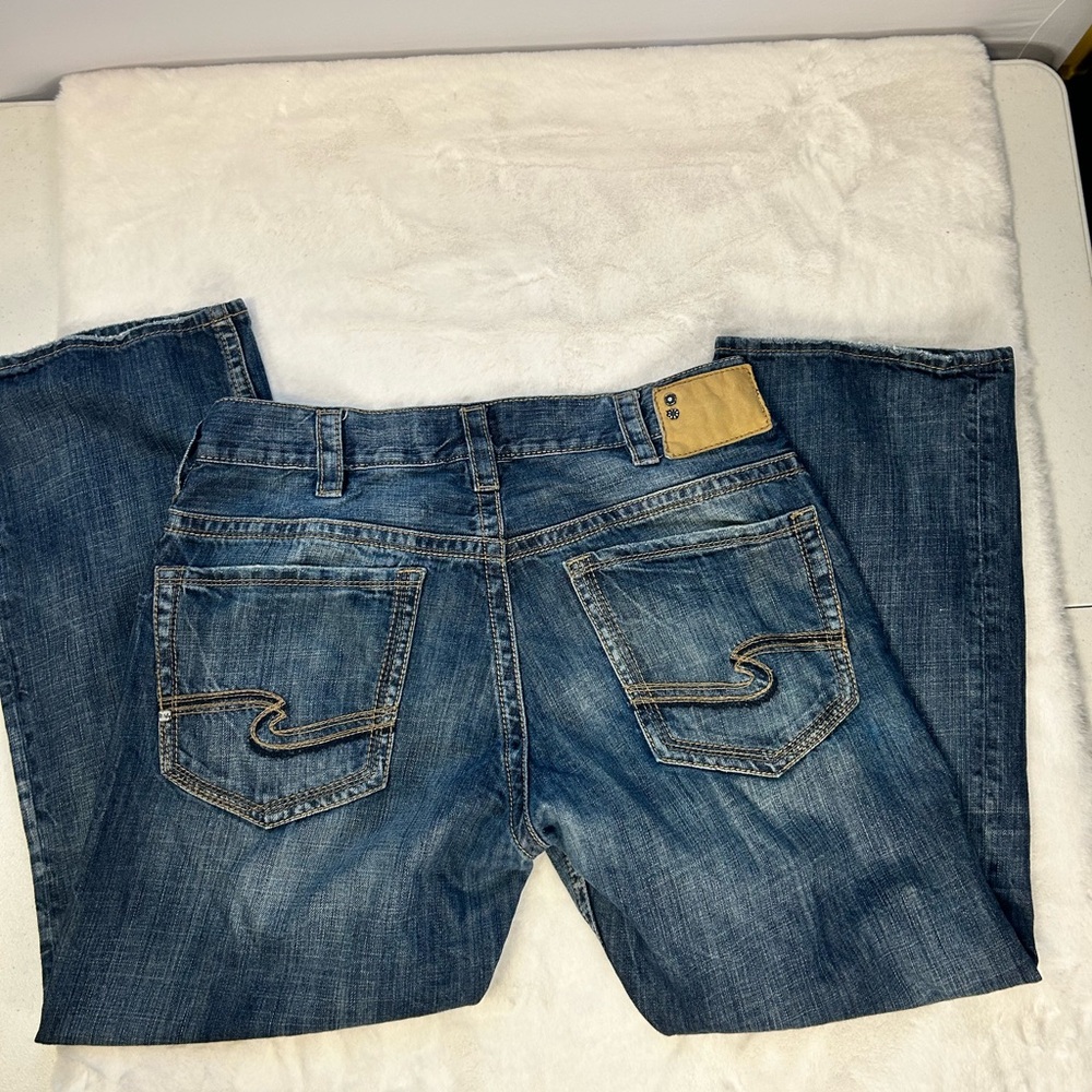 Silver Jeans Gordie Relaxed Fit Dark Wash Jeans Men’s 34x30 Denim - Picture 4 of 7